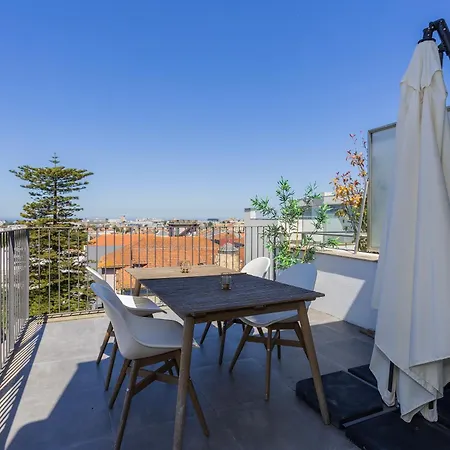 Apartment Liiiving In - View