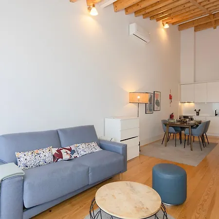 Apartment Liiiving In - View Porto
